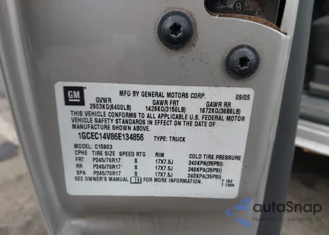 2006 Chevrolet Silverado 1500 Work Truck z USA, uszkodzony, nr VIN 1GCEC14V86E134856